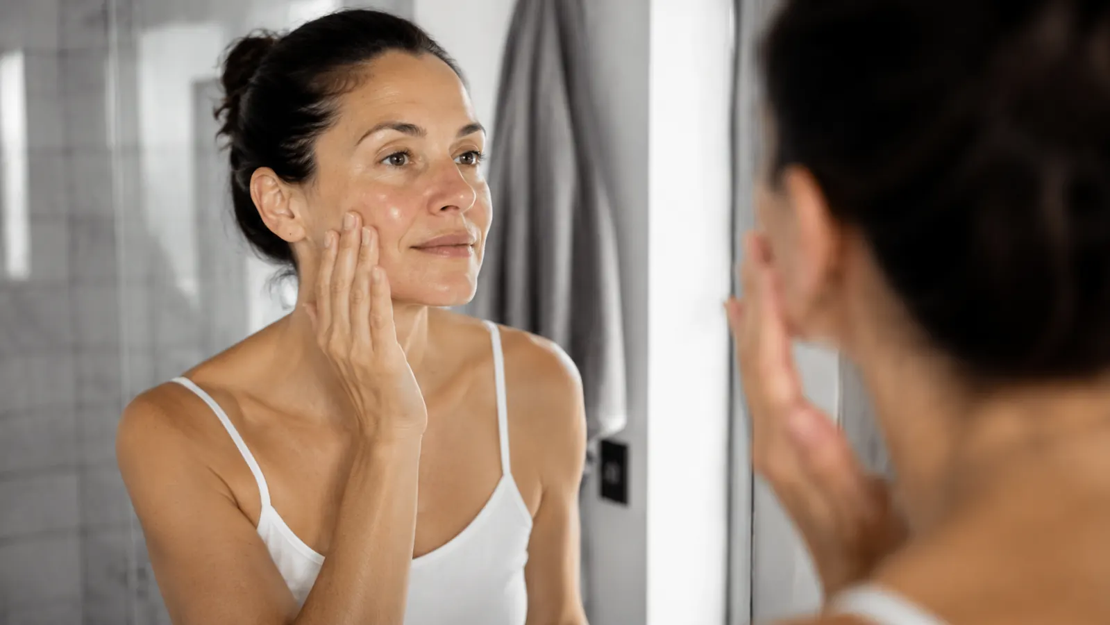 10 Reasons Snail Mucin Fixes Dull, Tired-Looking Skin