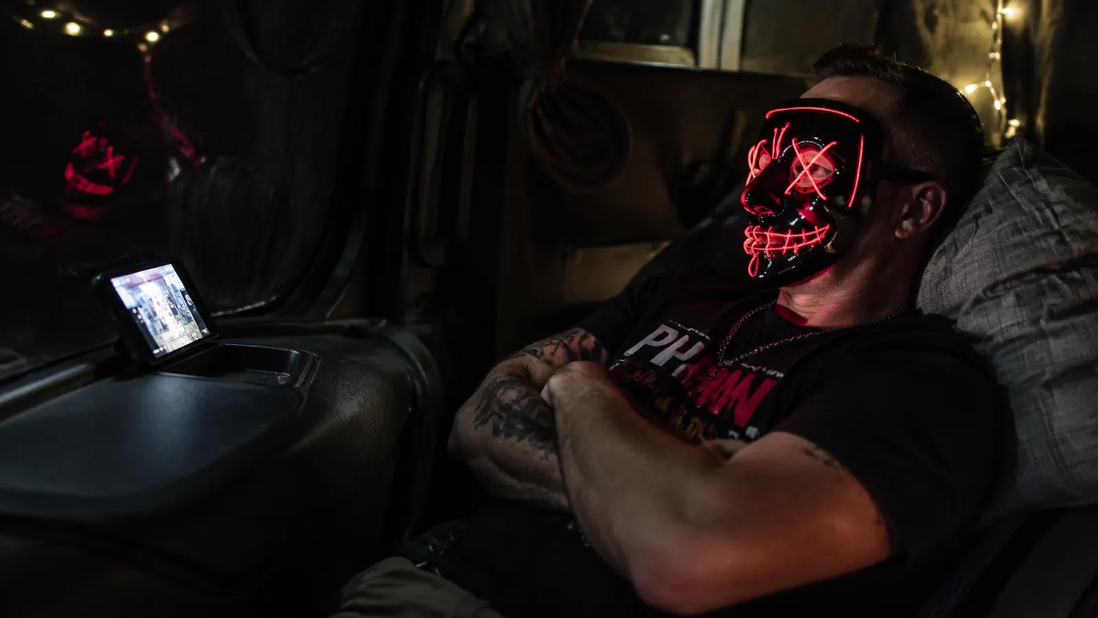 The Honest Truth About the NVBOTY Red Light Mask